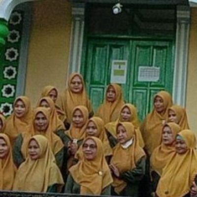 Pendidik MTs, MA Muhammadiyah Songing Hadiri Buka Bersama Yang Di Gelar Oleh Mejelis Taklim Darussalam Balimengko