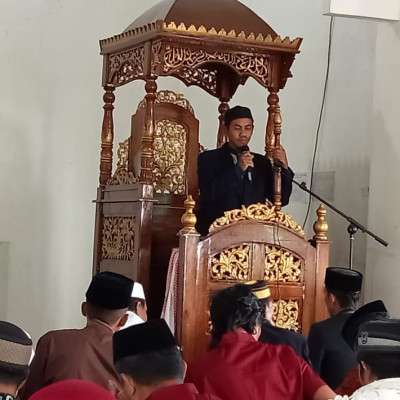 Pendidik MA Arango Bawakan Khutbah Idul Fitri 1443 H / 2022 M