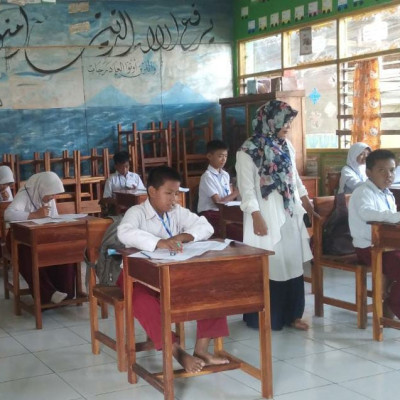 Pelaksanaan Ujian Madrasah di MIS Panggala Berjalan Tertib dan Lancar