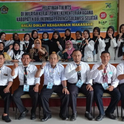 Guru Prakarya MTs Ponpes Nurul Falah Ikuti Pelatihan TIK PDWK Kemenag Bulukumba