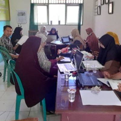 MI dan MA Darul Rasyidin Adakan Pelatihan Pengisian Nilai Rapor Digital Madrasah