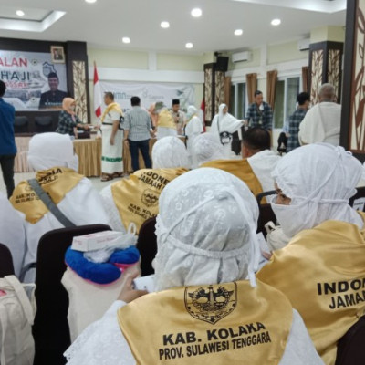 Tak Langsung Ke Jeddah, Pesawat Kloter 7 Embarkasi Makassar Tranasit Di Kualanamu