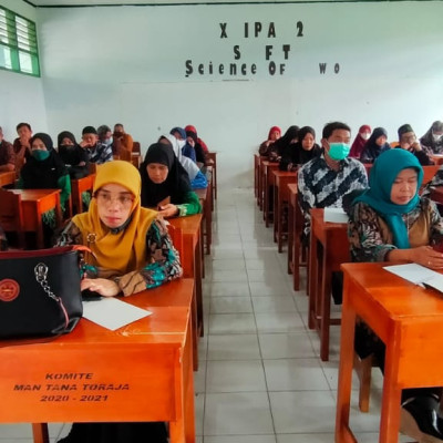 5 Guru MTsN 1 Tana Toraja Belajar Implementasi Kurikulum Merdeka