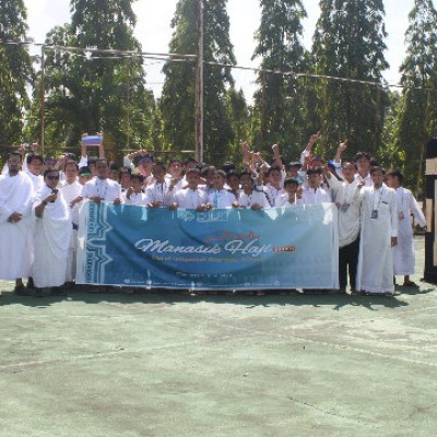 Darul Istiqamah Boarding School Gelar Manasik Haji 1443 Hijriah