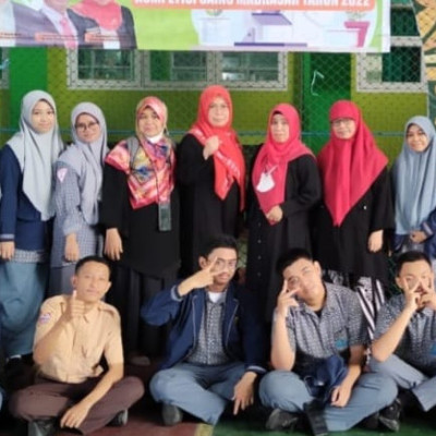 4 Siswa MAN 2 Kota Makassar Lolos Kompetisi Sains Madrasah Tingkat Provinsi