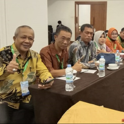 Tingkatkan Kompetensi, Kepala MIN 1 Bone Ikut Pelatihan Di Makassar