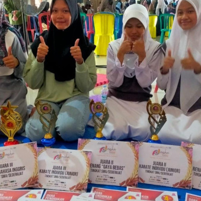 MA Arifah Raih 5 Piala pada Aqsha Competition