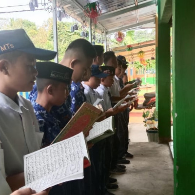 Program Literasi Barasanji di MTsS Sampeang