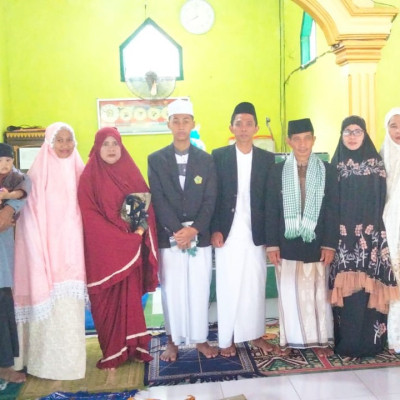Dua Alumni MIN 4 Bulukumba Unjuk Gigi Jadi Imam dan Khatib Idul Fitri 1444 H