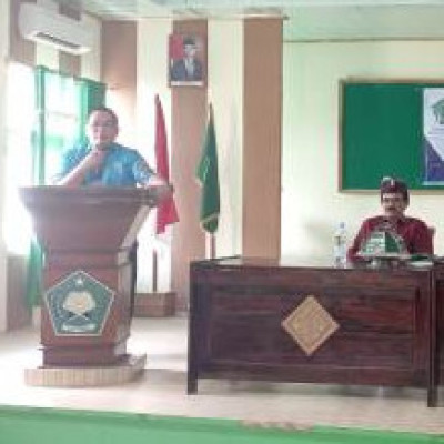 Pembimas Hindu Kanwil Kementerian Agama Provinsi Sulawesi Selatan Melaksanakan Pasraman Kilat