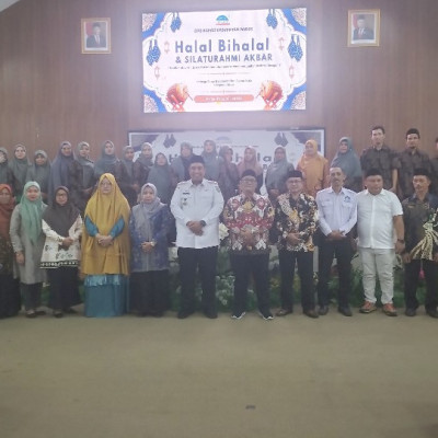 Bersama Bupati dan Kabid PAIS, Kakankemenag Maros Hadiri Silaturahmi Akbar Guru Agama