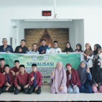 Pahamkan Moderasi Beragama, Pokja KMB Kecamatan Barru Sosialisasi di Masjid Moderen Kurir Langit