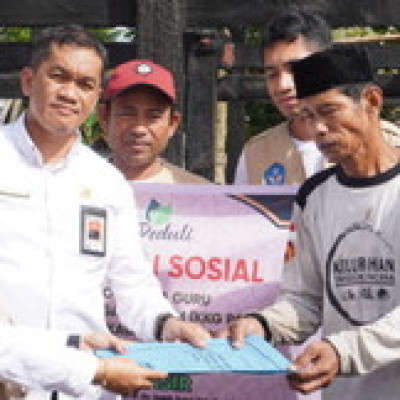 Kasi PAIS Bersama Tim KKG Tingkat SD Kabupaten Barru Gelar Aksi Peduli Korban Kebakaran