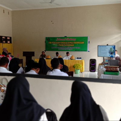 PKKM Di Lutra, MAN Dan MTsN Presentasikan Madrasahnya