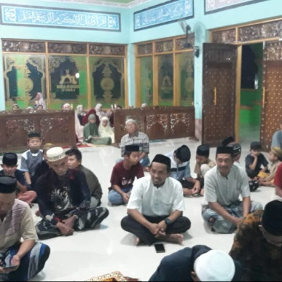 Bersama Baznas, Kemenag Wajo Gelar Pengajian di Kampung Zakat Pammana