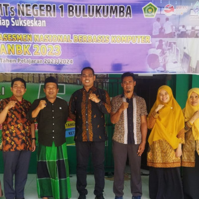On Job Learning Pertama MGMP Bahasa Indonesia Dilaksanakan di MTsN 1 Bulukumba