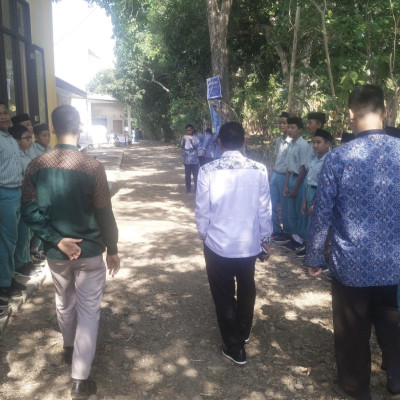 Irman Kunjungi Madrasah Swasta di Pelosok Kota Makassar