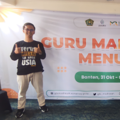 Guru MTs Negeri 1 Sinjai Terpilih Menjadi Peserta Kegiatan Guru Madrasah Menulis di Tangerang