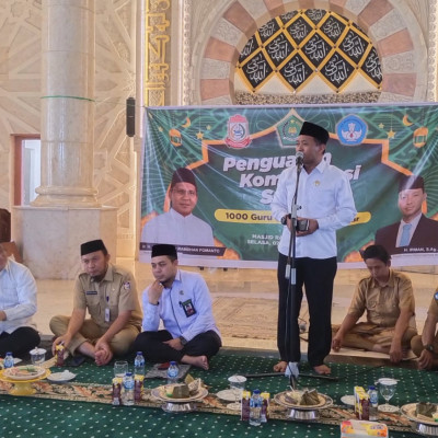 Penguatan Kompetensi Spiritual 1000 GPAI Se-Kota Makassar H. Irman Minta Tiada Hari Tanpa Baca Al-Qur'an.