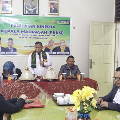 Kakankemenag Makassar Beri Rumus Sukses Tata Kelola Madrasah yang Berkualitas