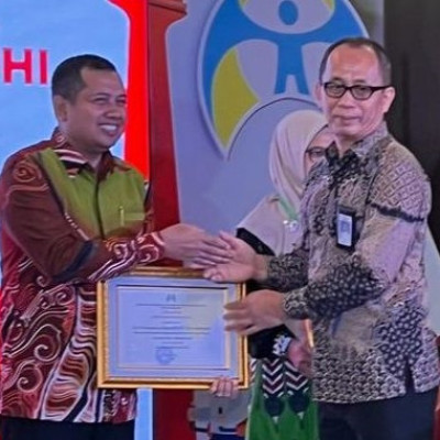 MTsN 1 Kota Makassar Raih Penghargaan Pelaksana Sekolah Ramah Anak Terbaik Tingkat Nasional 2023