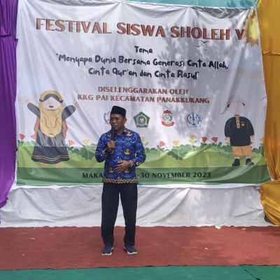 Kakan Kemenag Kota Makassar Buka Festival Siswa Sholeh V di Kecamatan Panakkukang