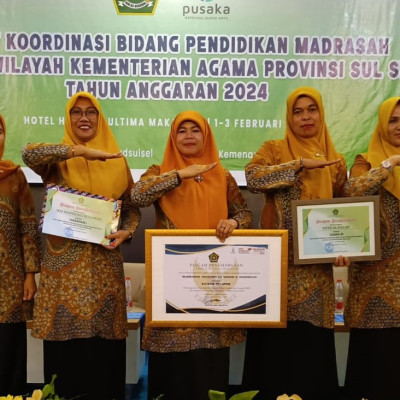 Ajang Penghargaan Madrasah Sehat Dan PeloporZona Integritas, Kemenag Jeneponto Raih Sejumlah Penghargaan