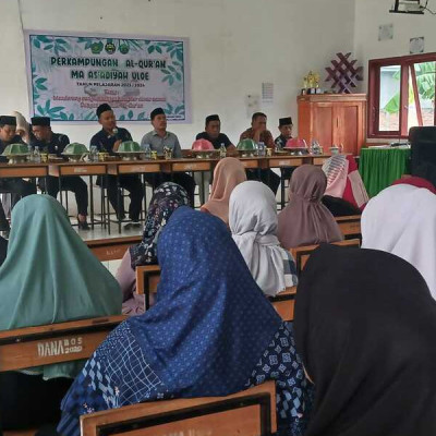 Rapat Komite MA As'adiyah Uloe Bahas Kemajuan Madrasah