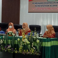 Ketua DWP Kanwil Kemenag Sulsel beri Pembinaan ke DWP Kemenag Tana Toraja Tentang Peran dan Tanggungjawab Istri PNS