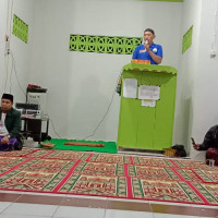Safari Ramadhan, Kepala KUA Kecamatan Sangalla' Motivasi Jamaah Masjid di Kelurahan Rantealang