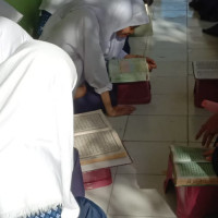 Budaya Literasi Al-Qur'an Untuk Tingkatkan Keterampilan Baca Al-Qur'an  Peserta Didik MTs Al-Ikhwan