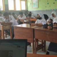 Suasana Hari Kedua Pelaksanaan Ujian Ismuba MA Muhammadiyah Tengah Lembang