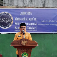 Kepala Kemenag Takalar H. Muhammad  Launcing Madrasah Alqur'an