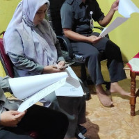 Jelang Pelaksanaan Ujian Akhir Madrasah, MTs Ma'arif NU Lasepang Gelar Rapat Persiapan