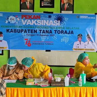Pekan Vaksinasi Kementerian Agama Sulsel Berjalan Lancar di Tana Toraja