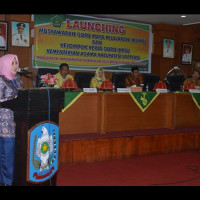 Kabid Penmad Kanwil Sulsel Melaunching MGMP dan KKG Kabupaten Soppeng