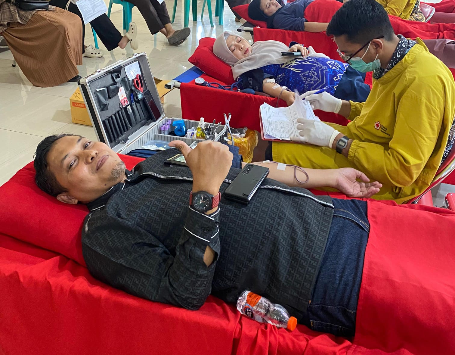 Kepala KUA saat donor