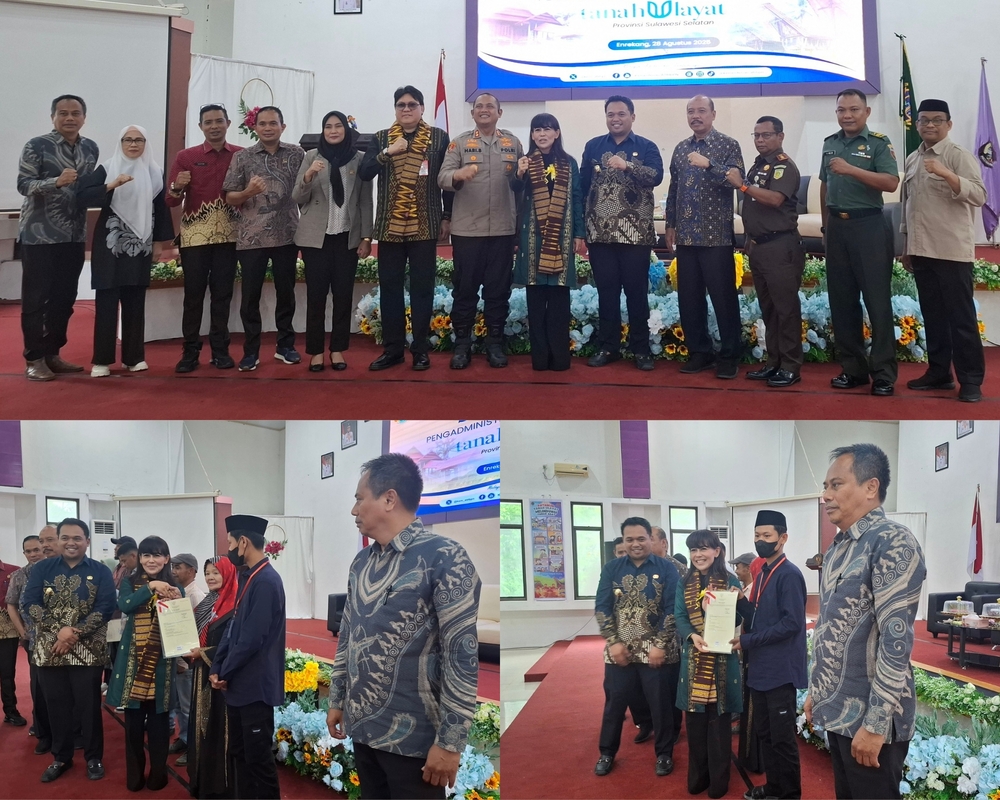 Penyerahan Serrtifikat Tanah Wakaf