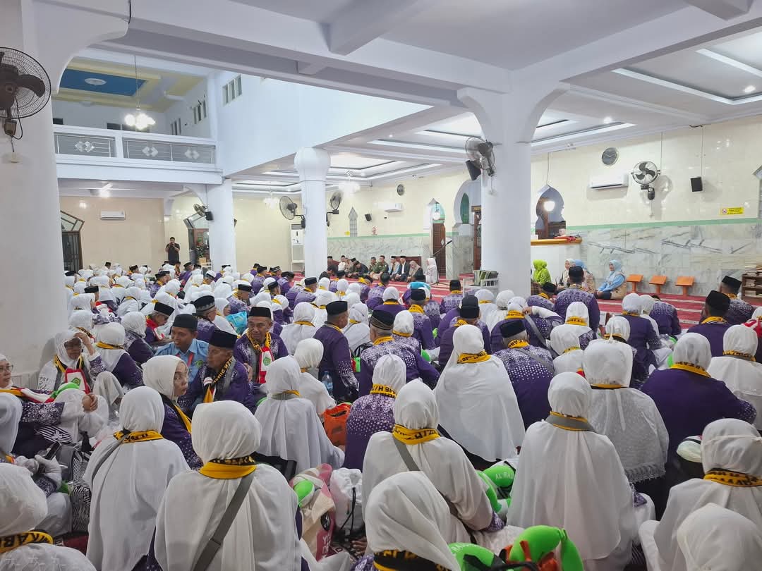 Jelang Keberangkatan Jamaah Haji asal Sinjai menuju Embarkasi Makassar