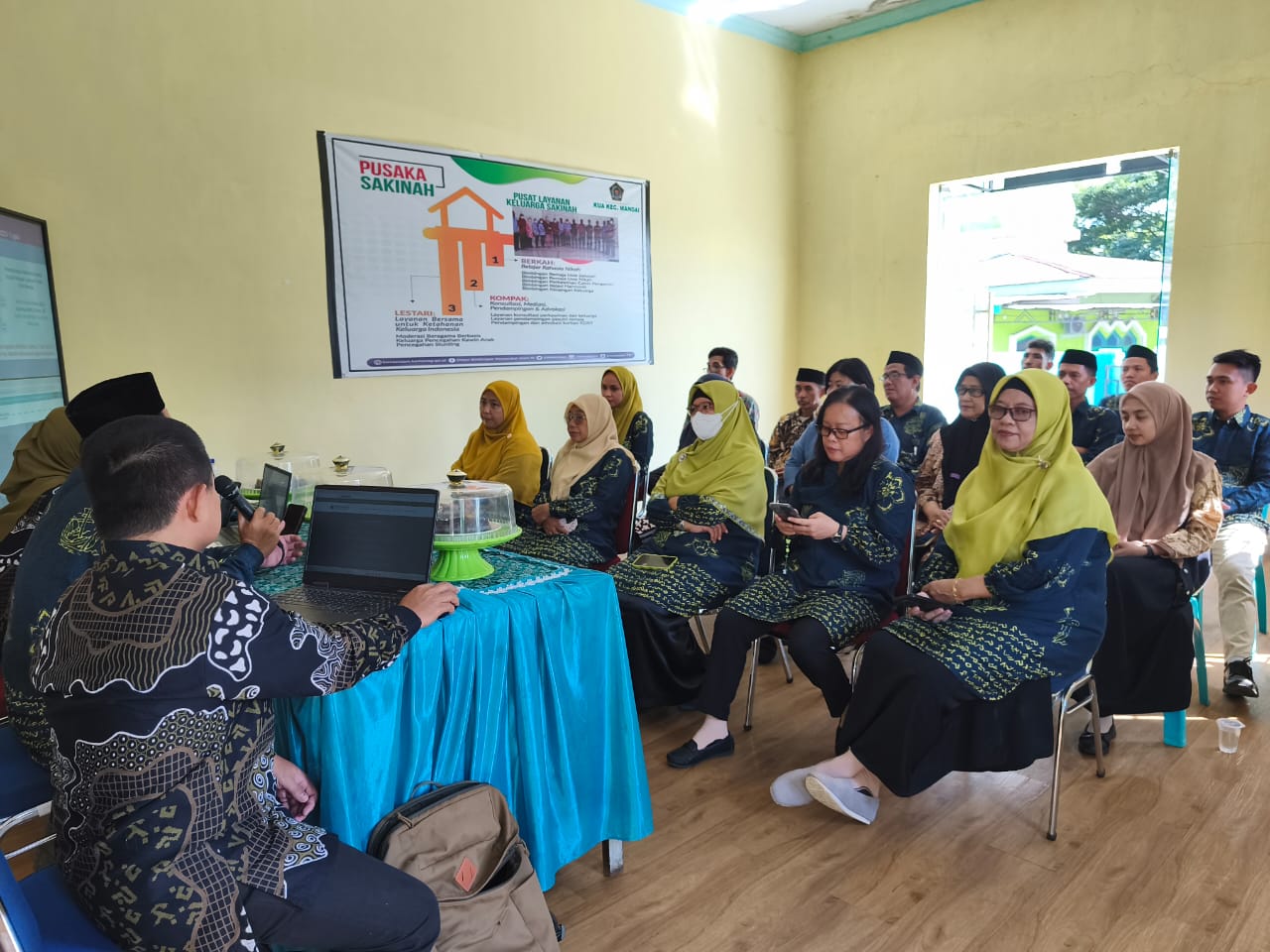 Pelatihan pengembangan website KUA Kecamatan Mandai (foto: ist)