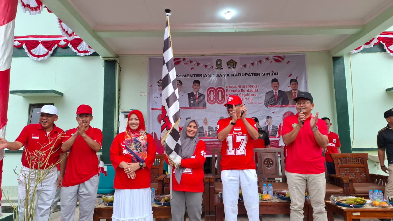 Kemenag Sinjai Merahputihkan Jalan Protokol, Bupati Lepas Peserta Jalan Kerukunan