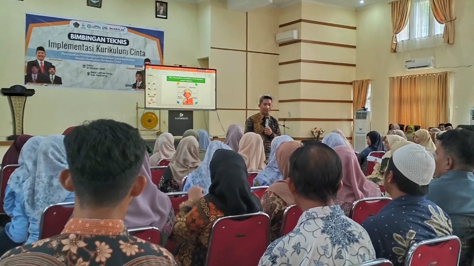 Guru As’adiyah Dapoko Hadiri Launching KBC di Kabupaten Bantaeng pada Sabtu, 18 Oktober 2025 (Foto: Humas As'adiyah Dapoko)