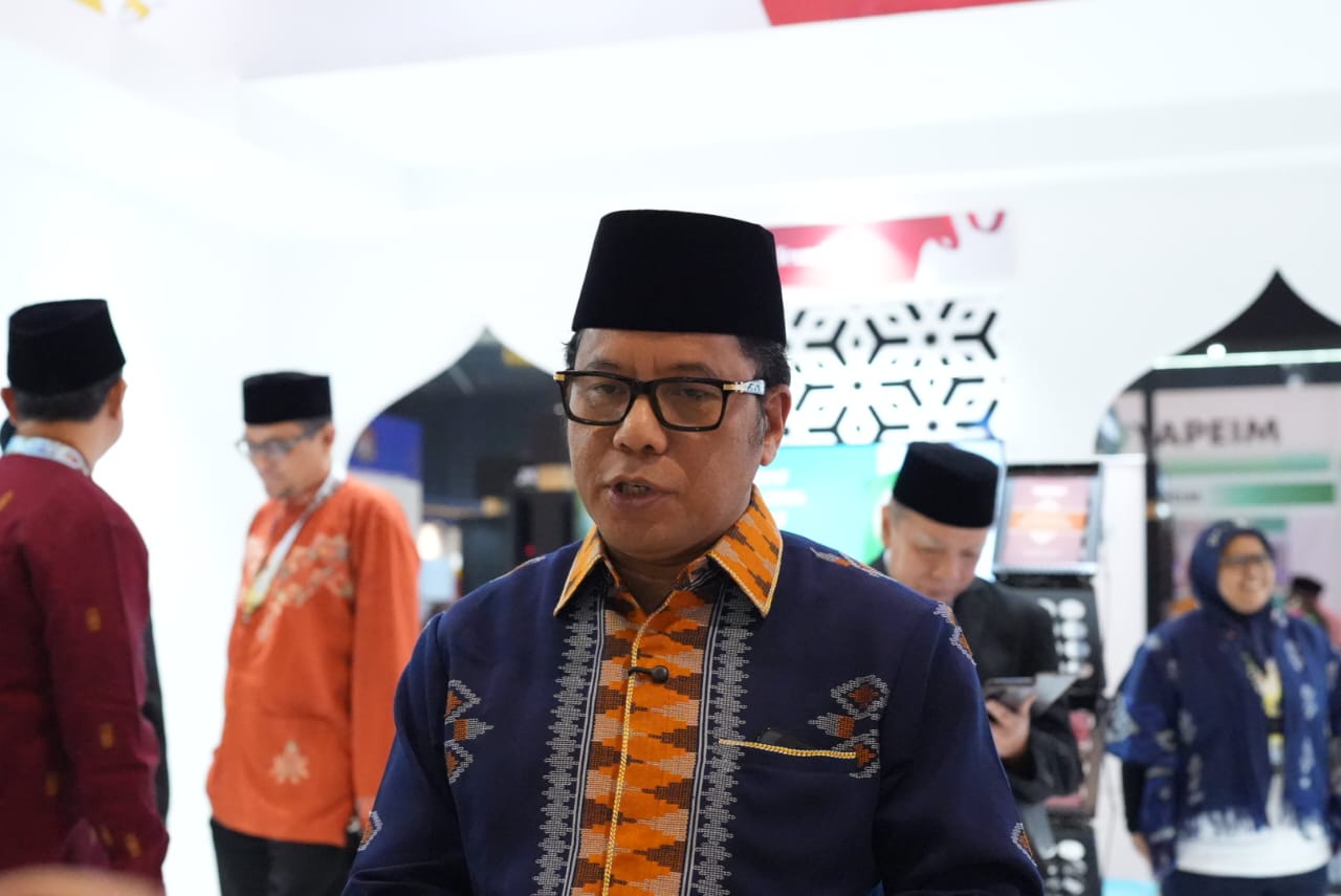 Kemenag Masuk Tiga Besar Kementerian Berkinerja Terbaik Versi IndoStrategi