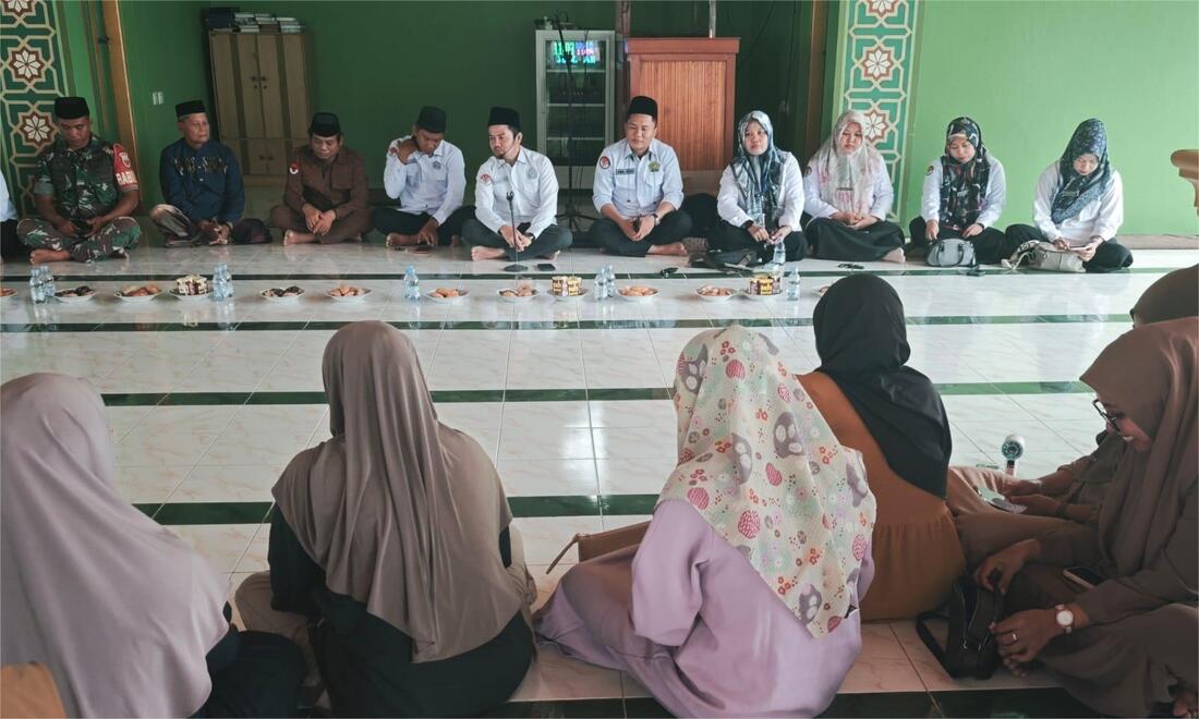 MT. Desa Laccori Gelar Penyuluhan Bersama KUA Dua Boccoe