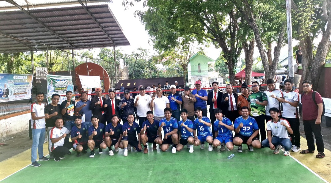 Foto bersama setelah Makassar mengunci gelar juara 1
