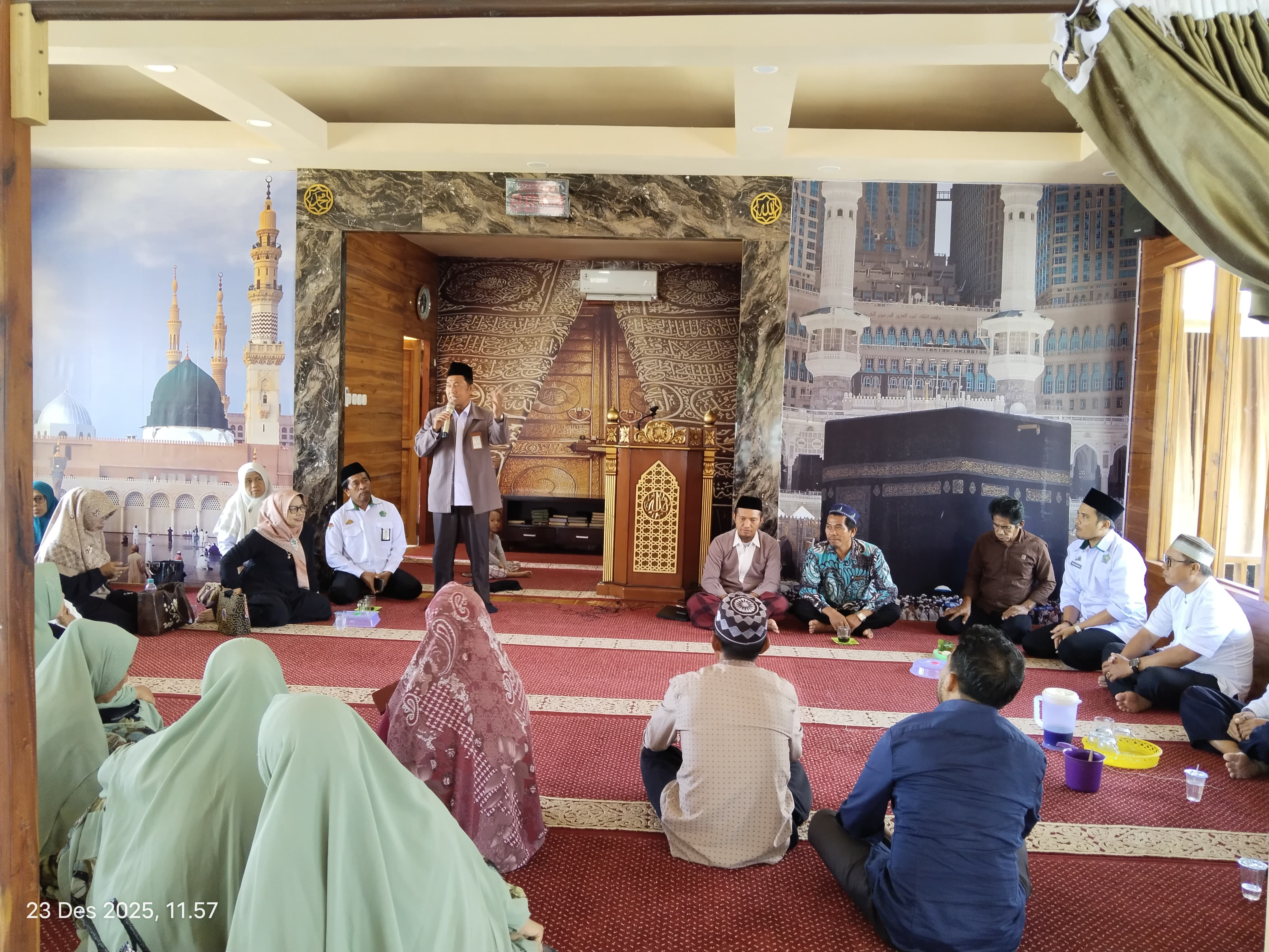 Suasana Pelatihan Penyelenggaraan Jenazah KUA Bonto Bahari