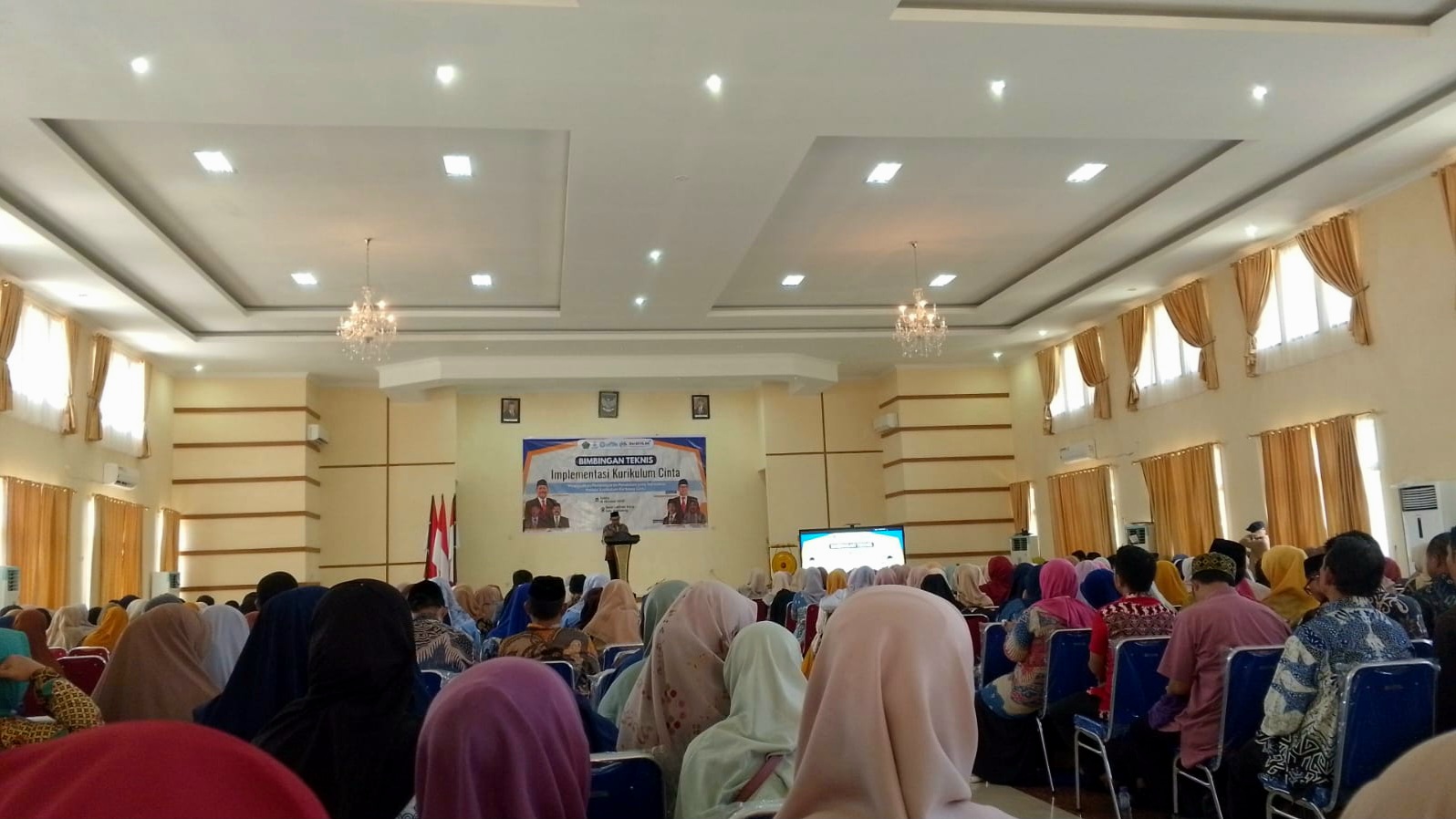 Dibuka Kakanwil, Guru MTs Muhammadiyah Bantaeng Antusias Ikuti Bimtek KBC pada Sabtu, 18 Oktober 2025 (Foto: Kasma)