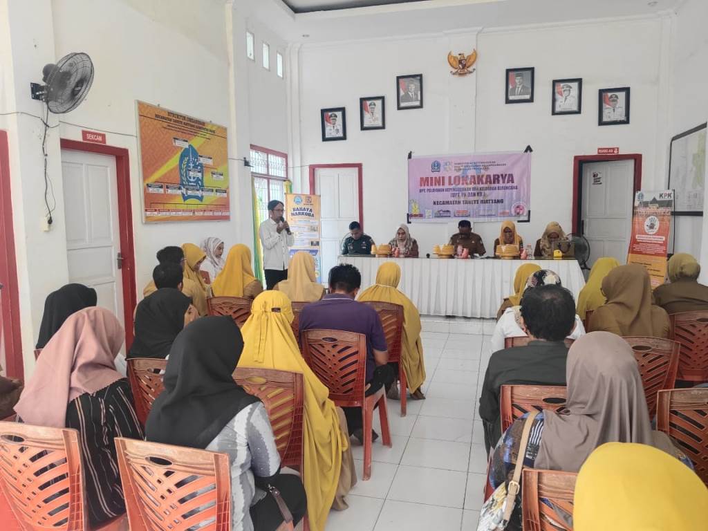 Penyuluh Hadir sebagai Pembaca Doa