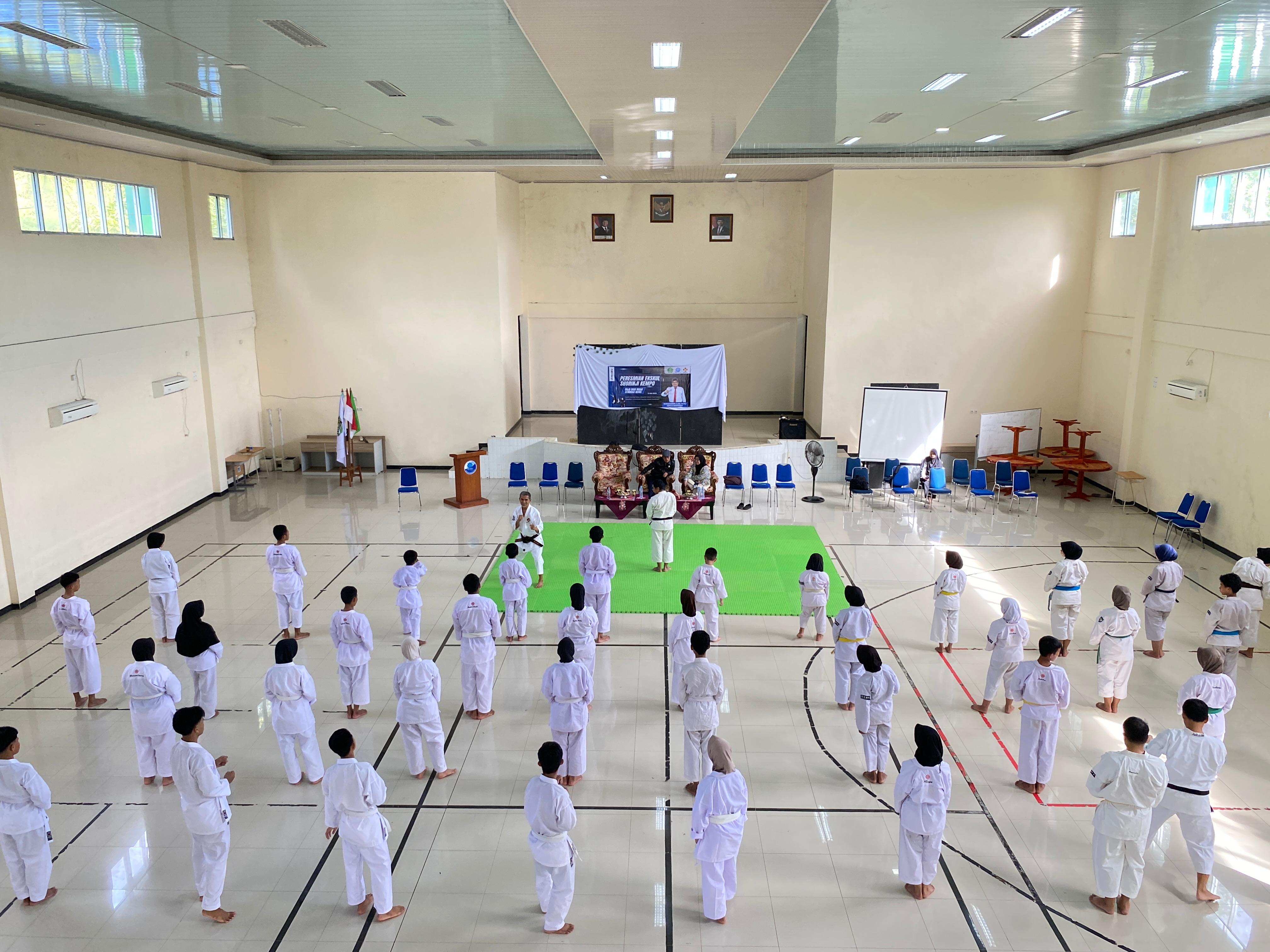 Suasana pengukuhan
