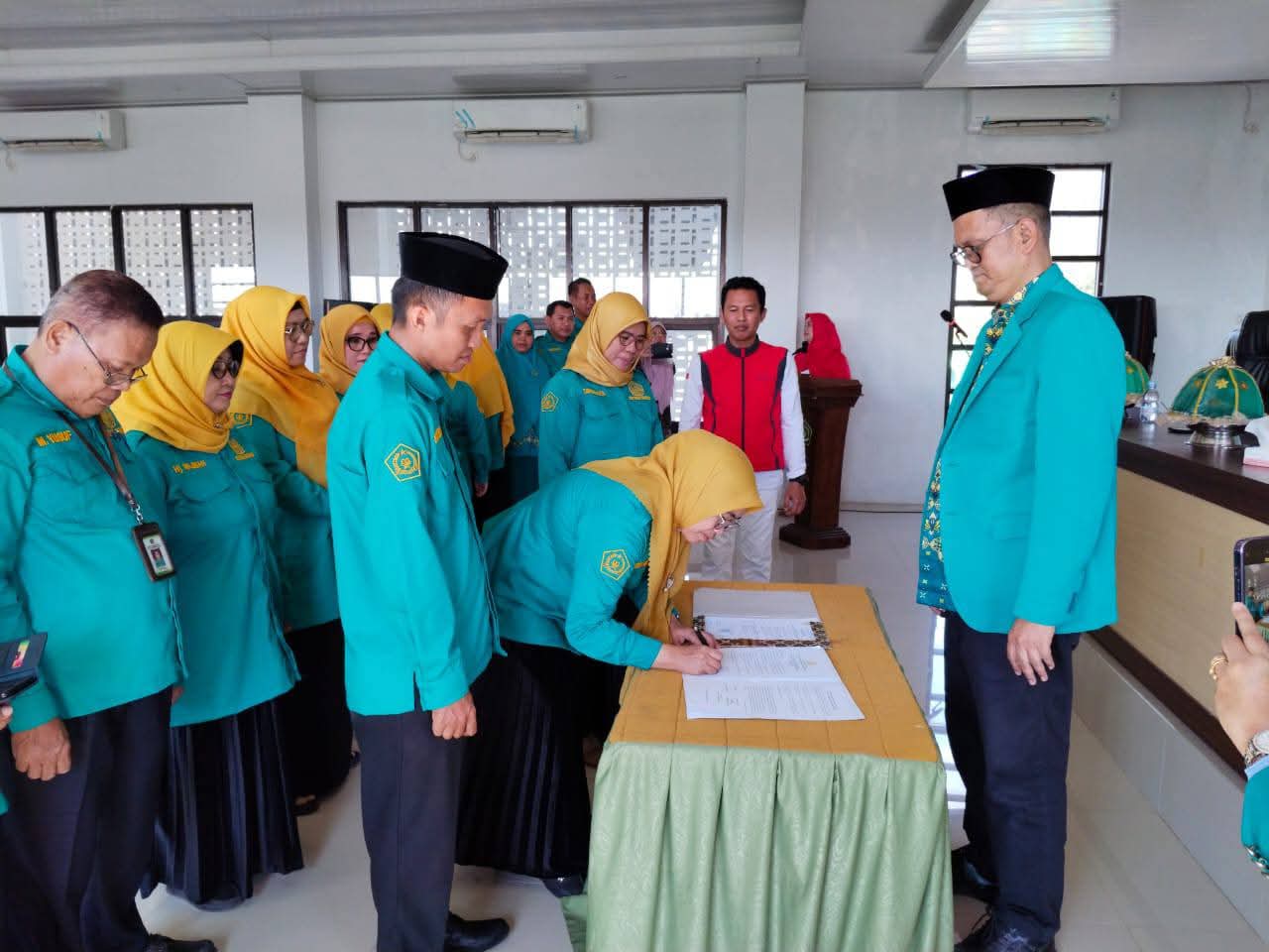 Suasana pelantikan DPD PGMI Takalar